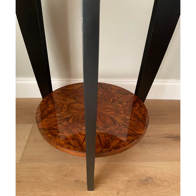 French Art Deco Two-Tiered Gueridon Table Amboyna Wood & Black Lacquer For Sale In Miami - Image 6 of 7