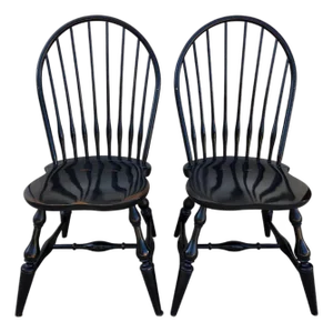 1990s 2 Nichols & Stone Windsor Side Chairs Bow Back Saddle Seat Distressed Country