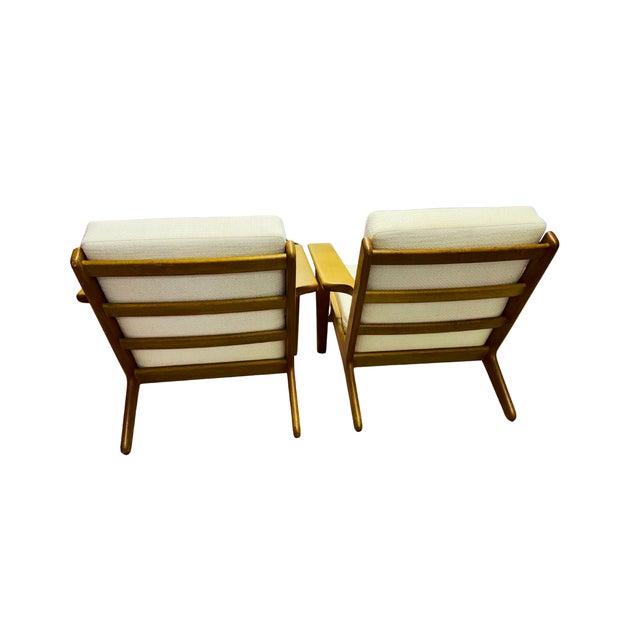 Ivory Pair of Danish Modern Lounge Chairs Designed by Hans Wegner For Sale - Image 8 of 9