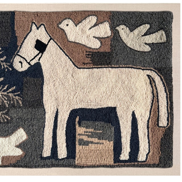 Mid 20th Century 20th Century American Draft Horse Hooked Rug on Custom Wall Mount For Sale - Image 5 of 17