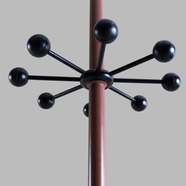 Floor-to-Ceiling Coat Stand, 1960 For Sale - Image 4 of 12