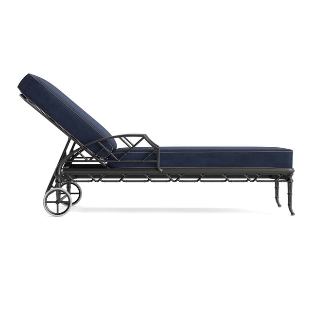 Contemporary Brown Jordan Calcutta Adjustable Chaise Lounge, Textured Pewter frame with Fusion Taupe fabric For Sale - Image 3 of 11