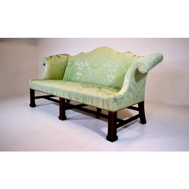 English Custom George III Mahogany Camel Back Sofa With Damask Silk Upholstery For Sale - Image 3 of 16