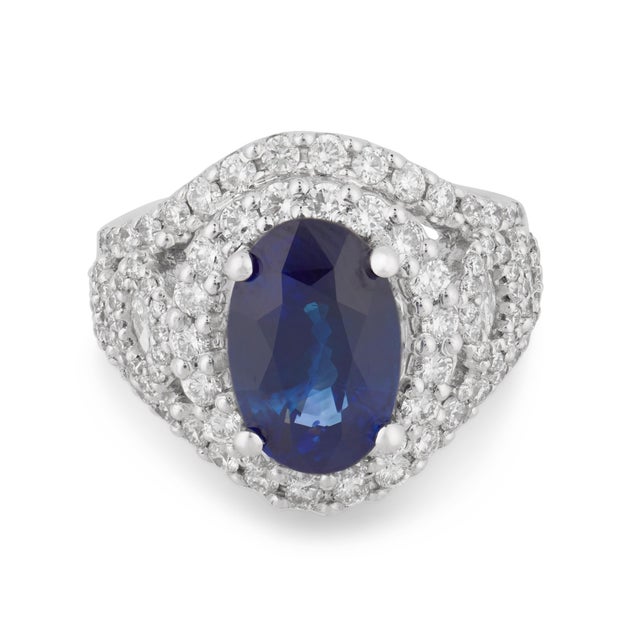 Contemporary Vintage 4.43 Carat Sapphire Diamond 18k White Gold Cocktail Ring, Size 6 For Sale - Image 3 of 7