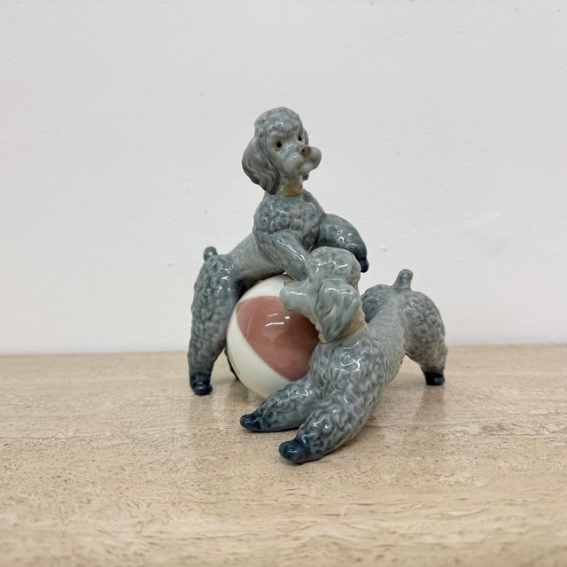Spain Porcelain Poodle Sculpture, Spain, 1970s For Sale - Image 12 of 12