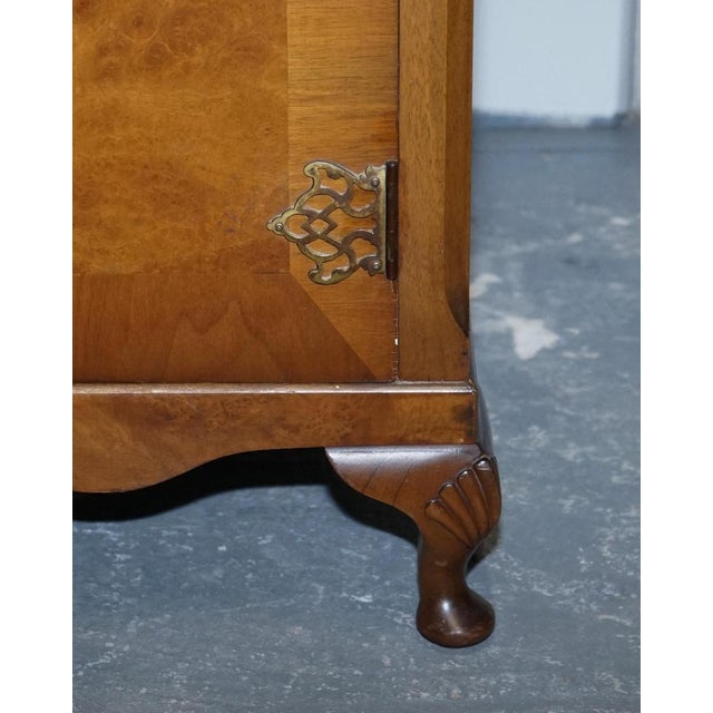 English Art Deco Style Walnut Double Door Wardrobe from Dillon For Sale - Image 9 of 18