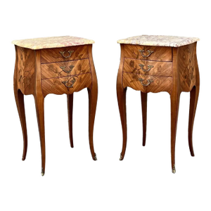 1940s Pair of French Louis XV Style Rosewood Side Tables Nightstands
