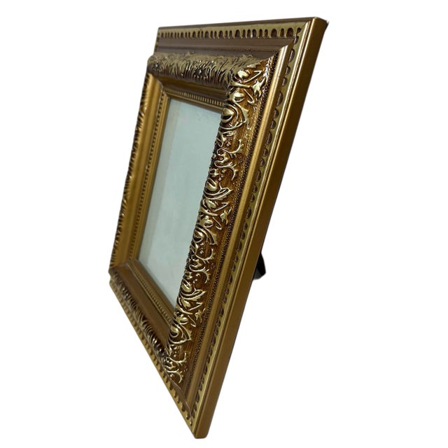 Vintage Ornate Gold Picture Frame For Sale - Image 9 of 10