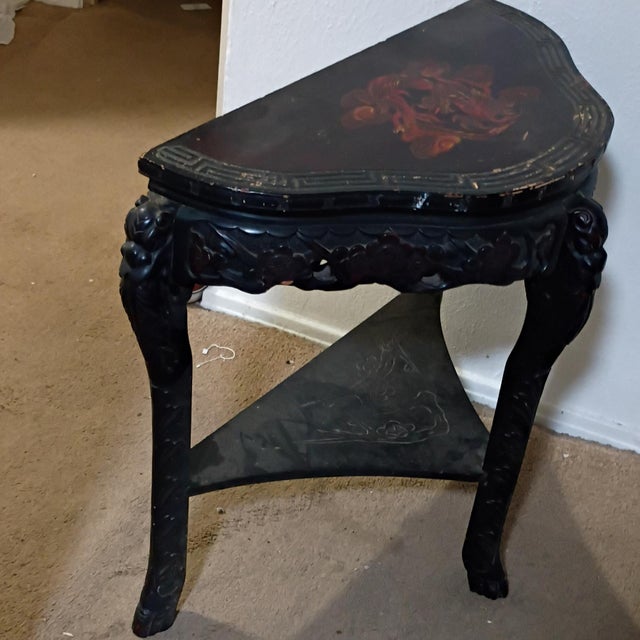 Asian 1970s Asian Carved Dragon Wood Console Table Glossy Black/Red Triangular 28 X 15 X 27 For Sale - Image 3 of 5