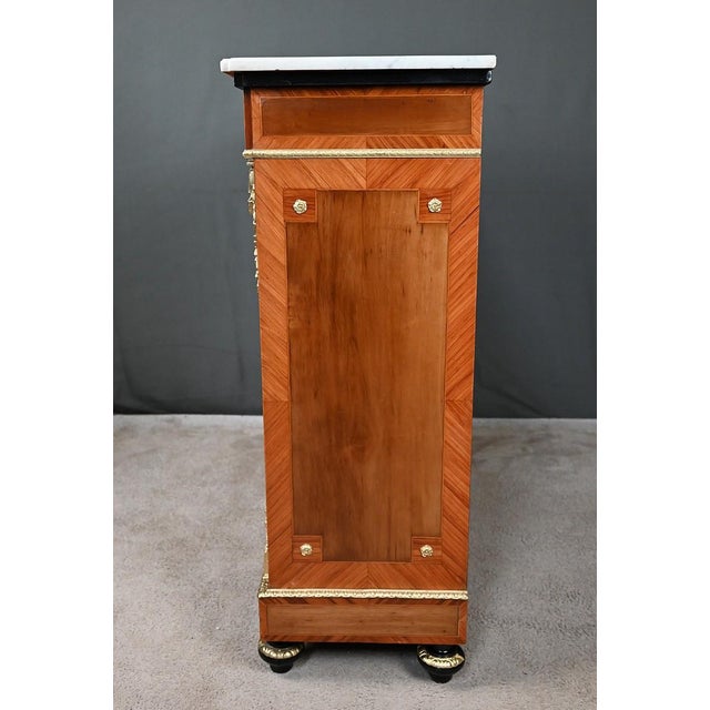 Late 19th Century Napoleon III Marquetry Display Cabinet For Sale - Image 14 of 18