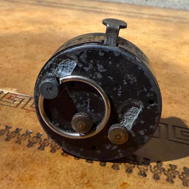 1950s Antique Mechanical Hand Tally Counter Patinated Brass For Sale - Image 5 of 9