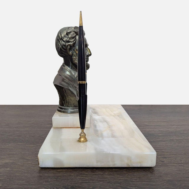 Traditional Vintage Marble Pen Set With Lincoln Bust For Sale - Image 3 of 9