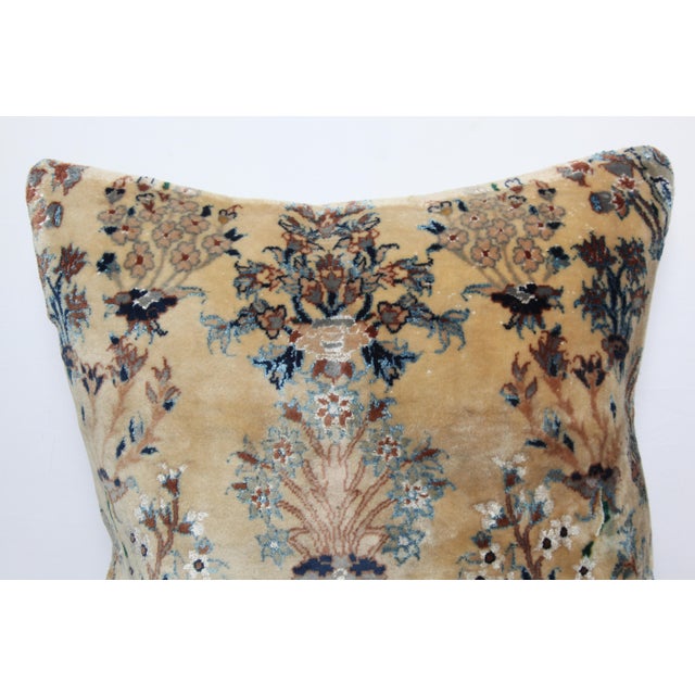 Late 20th Century Decorative Home Decor Handwoven Rug Pillow Cover -20'' X 20'' For Sale - Image 5 of 10