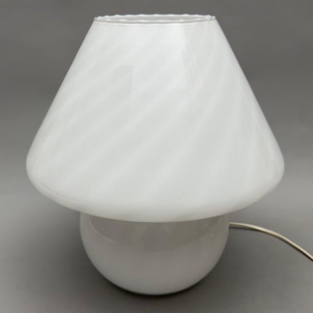 Mushroom Table Lamp in Murano Glass, 1970s For Sale - Image 11 of 11