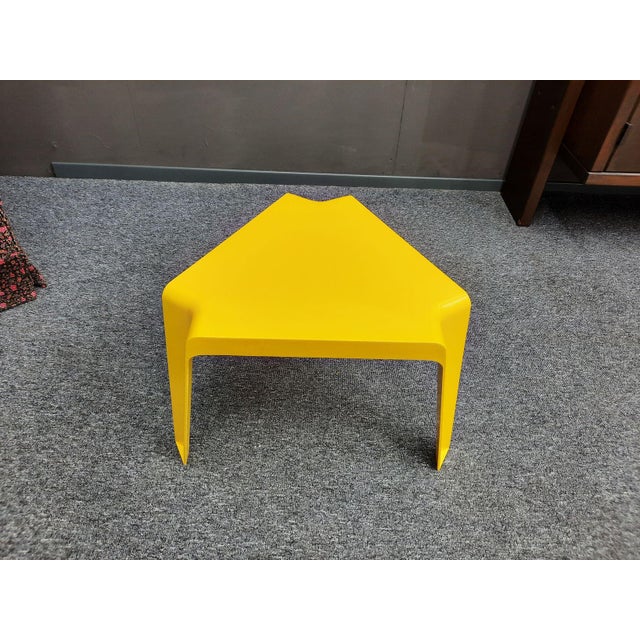 A charming side table from Bofinger. It was designed in 1973 by the architect Helmut Bätzner. In my opinion, the table is...