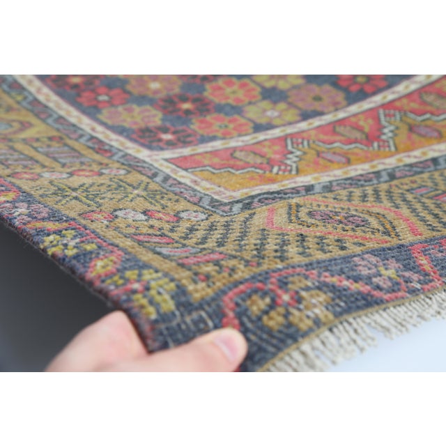 Vibrant Vintage Konya Taspınar Rug – Bold Geometric Medallion & Rich Anatolian Colors - 4' 2''x 7' 11'' For Sale - Image 4 of 10