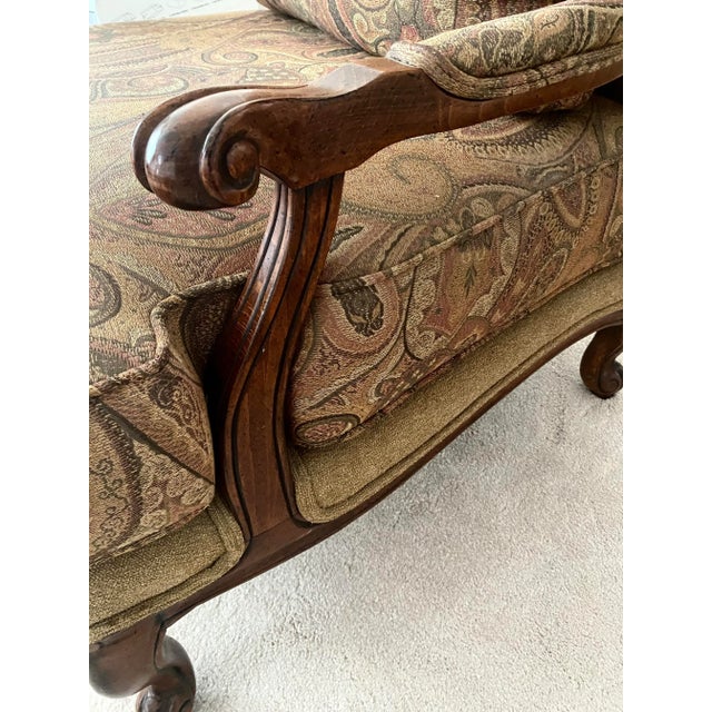 Late 20th Century Ethan Allen Wide Carved Bergere French Louis XV Style Harris Chair Late 20th Century Excellent Condition For Sale - Image 5 of 16