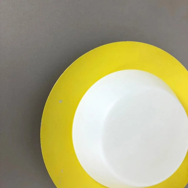Gio Ponti Large Yellow Wall Light in Metal & Opaline Glass in the style of Stilnovo, Italy, 1960s For Sale - Image 4 of 18