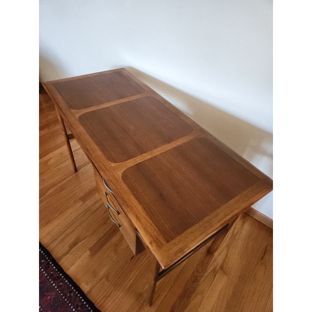 Lane Furniture 1960s Lane Acclaim Mid Century Modern Desk For Sale - Image 4 of 12