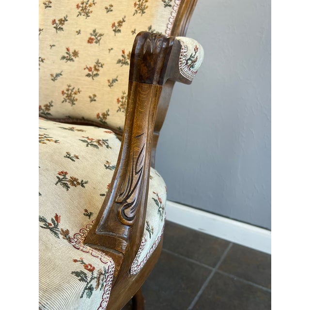Late 19th Century Walnut Louis XV Armchair Frame For Sale In Sacramento - Image 6 of 8