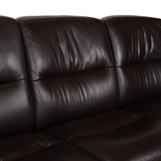 Wave Leather Three-Seater in Brown Espresso from Stressless For Sale - Image 6 of 17