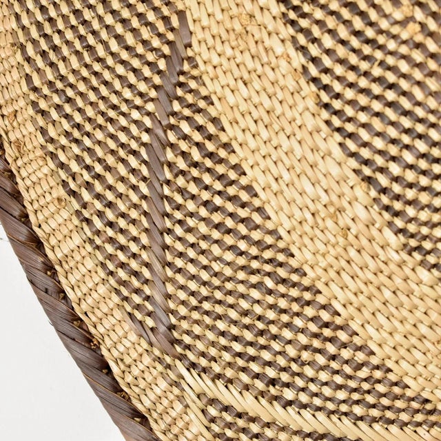 Tan Early 20th Century Tonga Binga Basket 22.5 Inch For Sale - Image 8 of 9