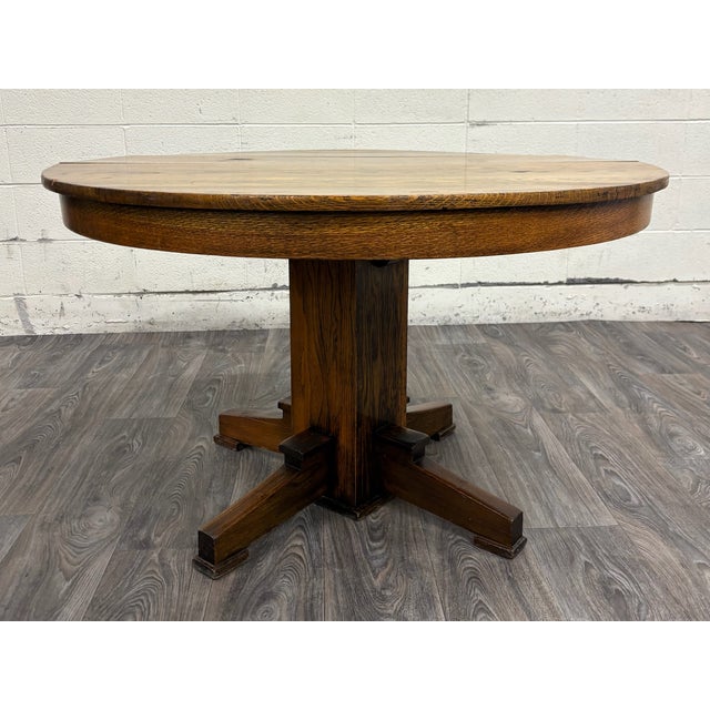 Antique Stickley Style Mission Arts and Crafts Tiger Oak Pedestal Dining Table For Sale In Kansas City - Image 6 of 10