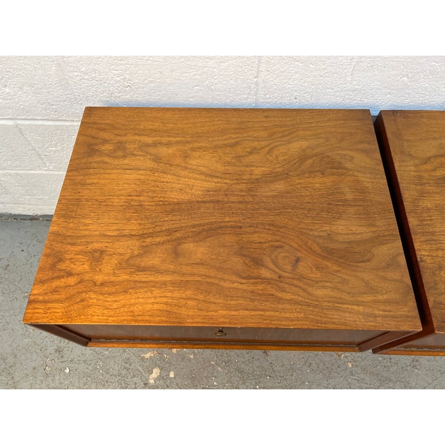 Mid-Century Walnut and Brass Night Stands by Furnette Furniture Company For Sale - Image 11 of 17