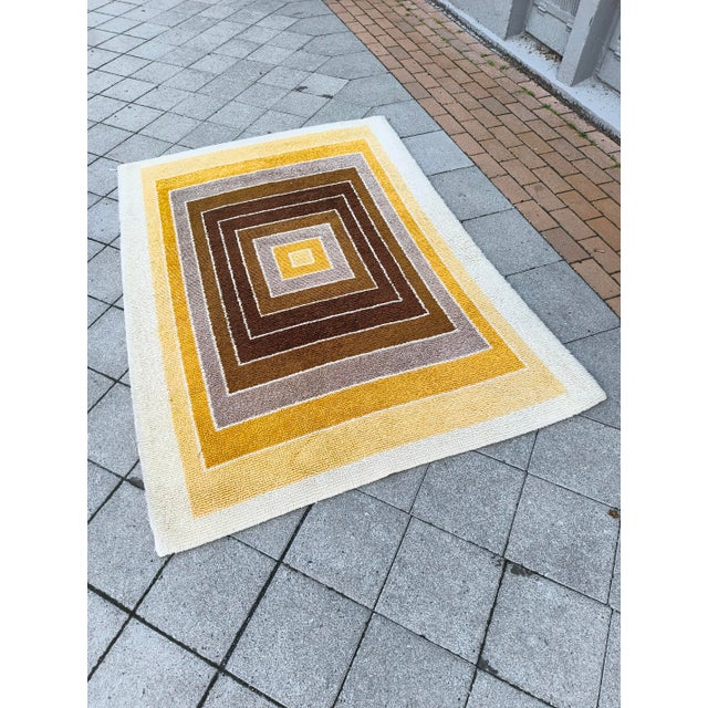 1970s Rug in the style of Panton, 1970s For Sale - Image 5 of 6