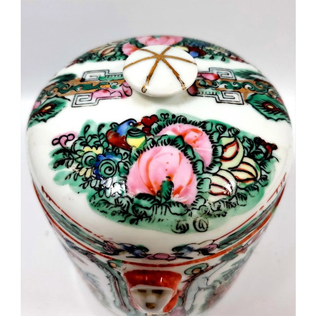 Vintage Chinese Rose Medallion Porcelain Tea Canister With Phoenixes Butterflies and Pink Flowers For Sale - Image 10 of 12
