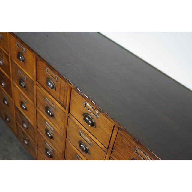 Large German Industrial Oak Apothecary Cabinet or Chest of Drawers, 1930s For Sale - Image 15 of 18