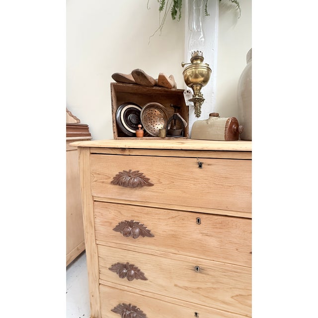 Mid 19th Century Mid 19th Century Scrubbed Pine Chest of Drawers For Sale - Image 5 of 13