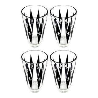 Set of 4 Glasses Harlequin Diamond & Fleur De Lis Motif For Sale