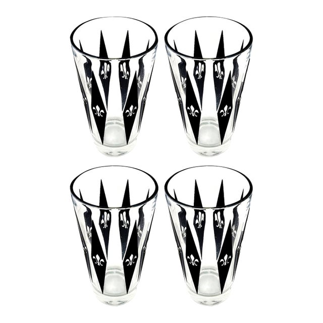 Set of 4 Glasses Harlequin Diamond & Fleur De Lis Motif For Sale
