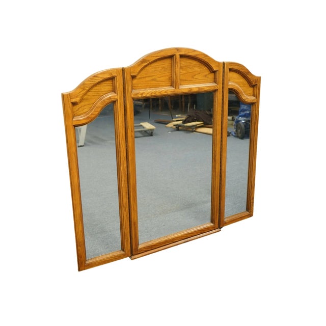 Thomasville Thomasville Furniture Homecoming Collection 55" Tri-Fold Dresser Mirror 43811-260 For Sale - Image 4 of 6