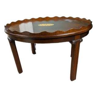 George III Style Mahogany and Marquetry Oval Tray Coffee Table. Large Size For Sale