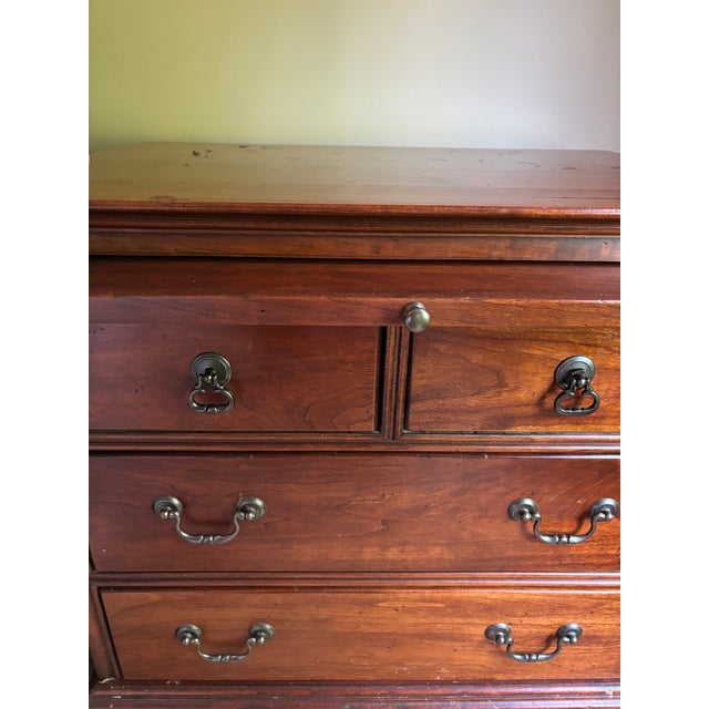 Traditional 1990s Pair of Bob Timberlake for Lexington Cherry Nightstands For Sale - Image 3 of 5