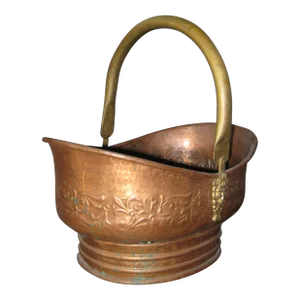 1950s Vintage Copper Coal/Ash Scuttle Bucket With Brass Handle and Lions Head Emblems