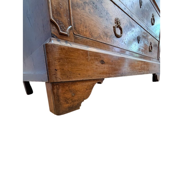 Early 19th Century French Provincial Charles X Burled Walnut Commode. For Sale - Image 10 of 14