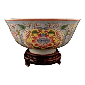 Early 20th Century Chinese Porcelain Dragonfly Bowl