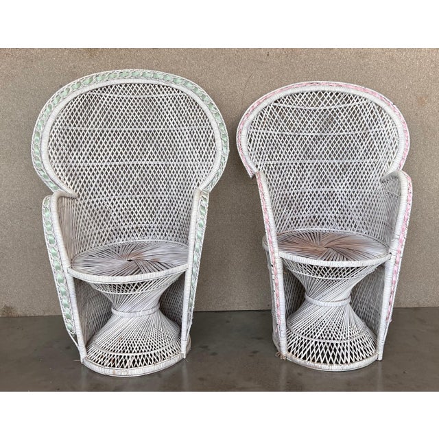 White Pair of Vintage White Wicker Peacock Chair in the Emmanuelle Style For Sale - Image 8 of 18