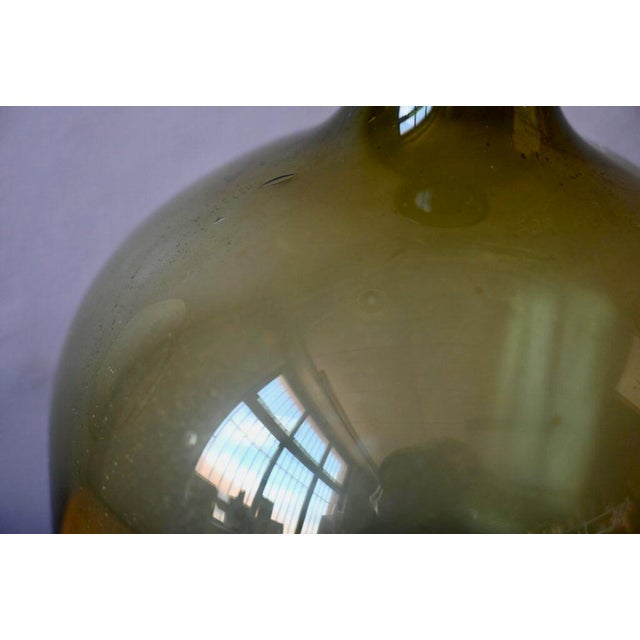 Industrial Large Green Blown Glass Carboy with Flared Neck, France, 19th Century For Sale - Image 3 of 7