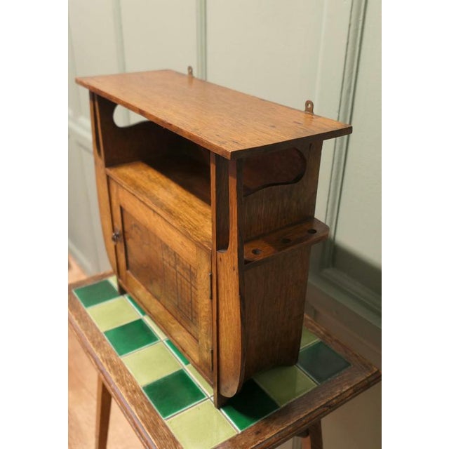 Arts and Crafts Oak Wall Cabinet, 1910 For Sale - Image 3 of 8