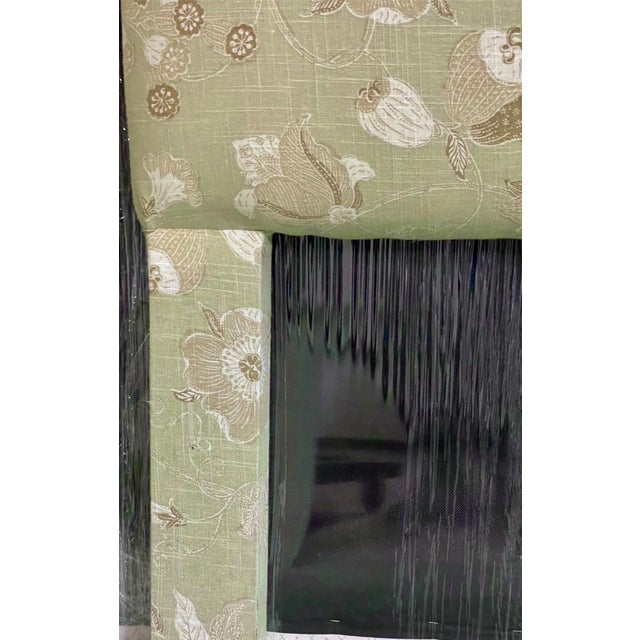 2000 - 2009 Vintage Upholstered Queen Headboard With Matching Pleated Bed Skirt, Robert Allen Linen Floral in Pistachio For Sale - Image 5 of 7