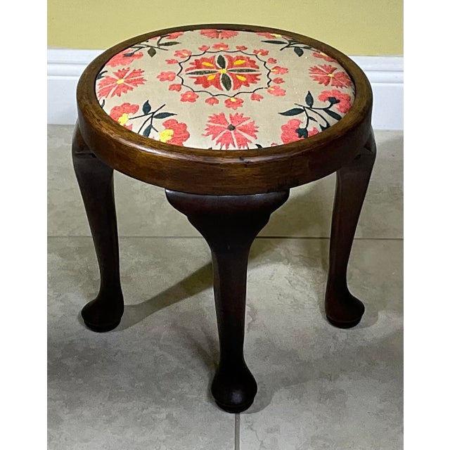 Add a touch of vintage charm and elegance to your home with this unique and beautifully preserved footstool. Perfect for a...