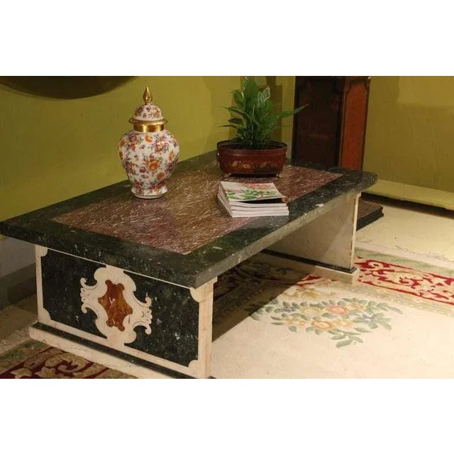 Stone 20th Century Italian Polychromed Rectangular Marble Coffee or Cocktail Table For Sale - Image 7 of 8