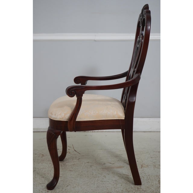 Queen Anne Set of 6 Thomasville Mahogany Dining Room Chairs For Sale - Image 3 of 18