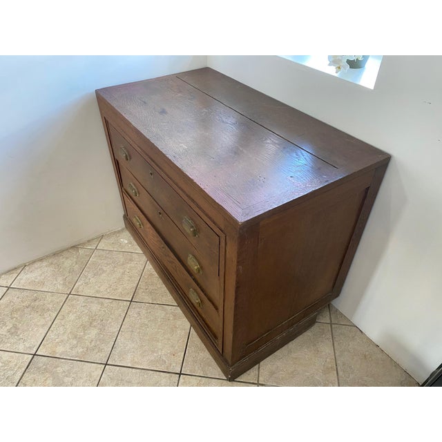 Large Oak Trade Counter with Drawers, 1900s For Sale - Image 11 of 13