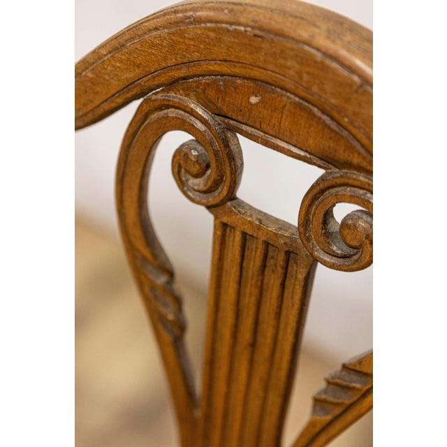 Tuscan 18th Century Walnut Sofa from Villa Fioravanti with Carved Lyre Motifs For Sale - Image 10 of 14