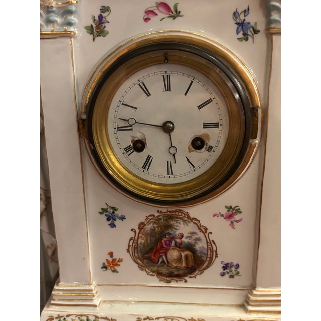 Meissen Porcelain Antique Meissen Porcelain Figural Mantel Clock, Mid-19th Century [Gm] For Sale - Image 4 of 12